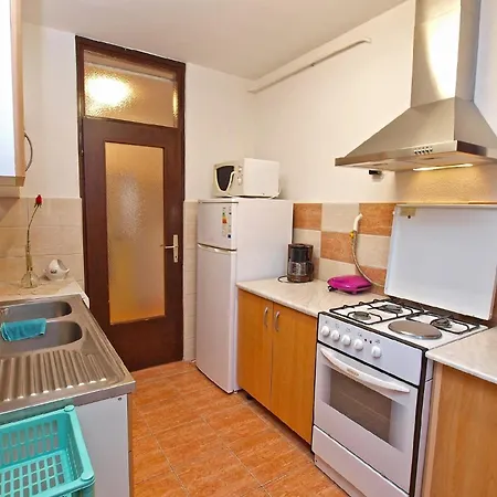 Apartment Fuer 5 Personen Ca 80 Qm In Pula, Istrien Istrische Riviera Pula